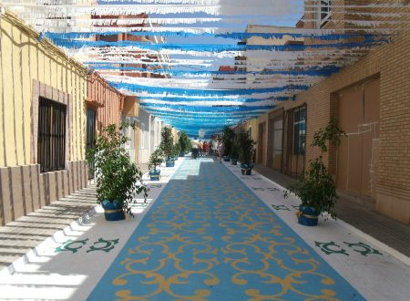 decorated-streets-389636_1280